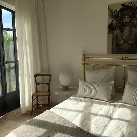 Le Mas Des Lauriers Bed and Breakfast Paradou Eksteriør billede